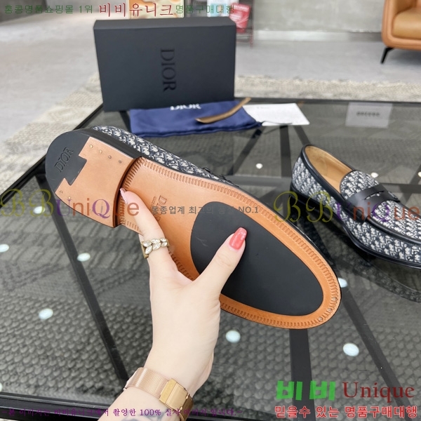 ���� ��� ���� D3R77566-1