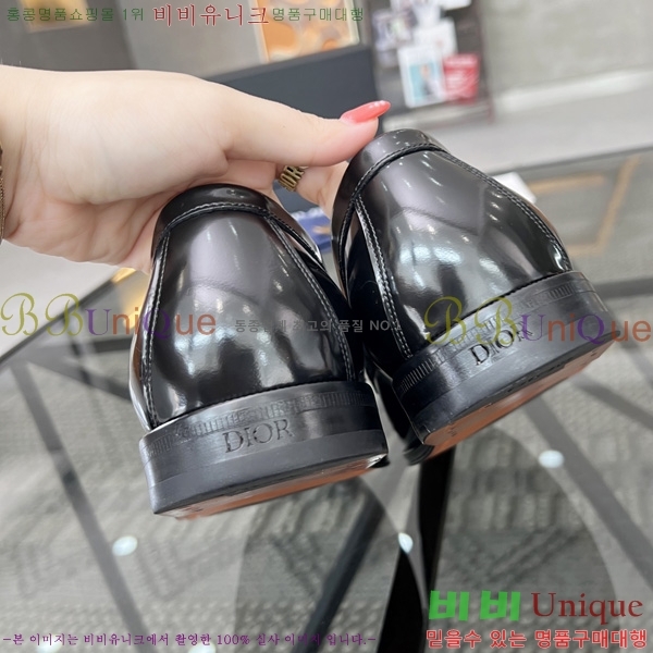 ���� ��� ���� D3R77590-3