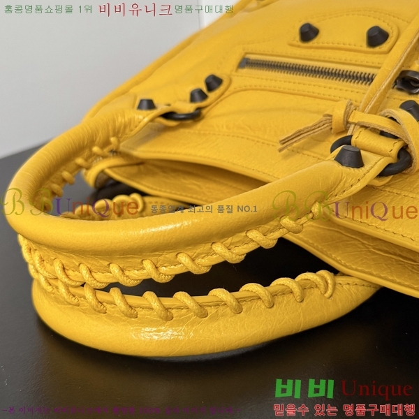 #�߷��þư� 𝗟𝗘 𝗖𝗜𝗧𝗬 �� ��Ƽ ���� �� 90031-117