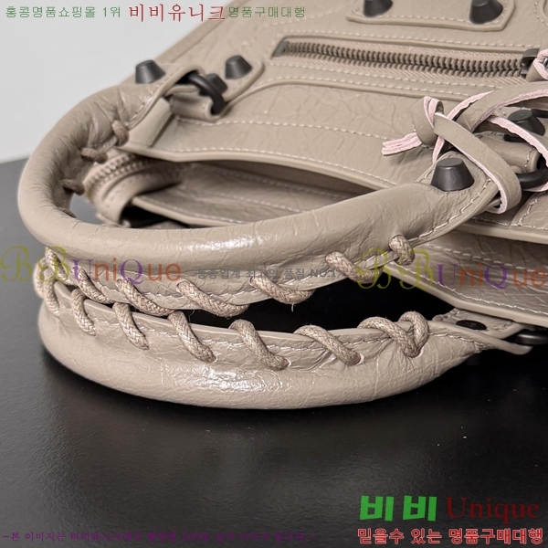 #�߷��þư� 𝗟𝗘 𝗖𝗜𝗧𝗬 �� ��Ƽ �̴� �� 90024-109