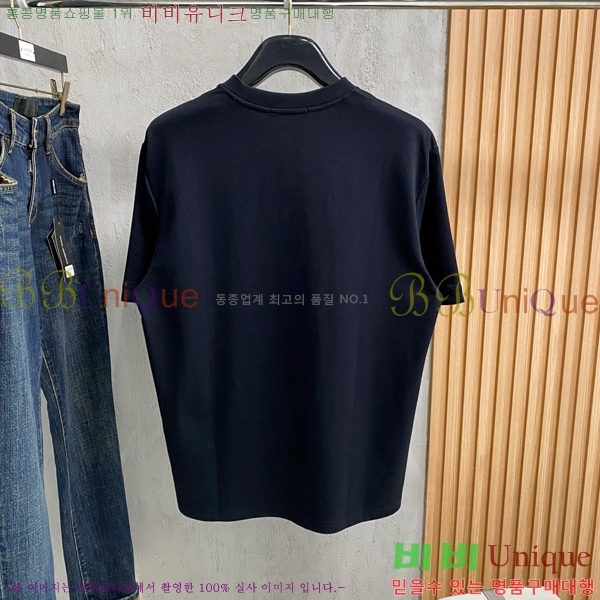 ���� ��**�� ���� Ƽ���� MO587639-1