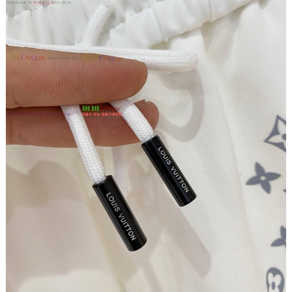 ���� ���̺��� �ݹ��� CH413790-6