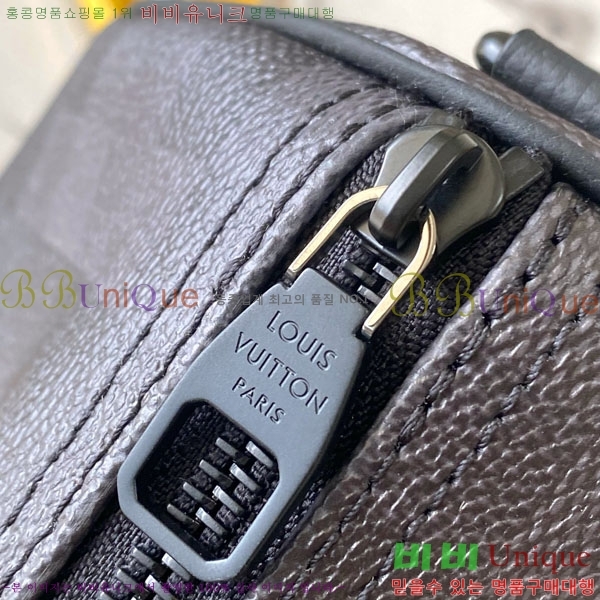 #����*�� ���ǵ� 30 �ݵѸ��� M28977-300