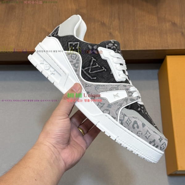 ���� ���̺��� Ʈ���̳� ����Ŀ�� 50LT267146-2