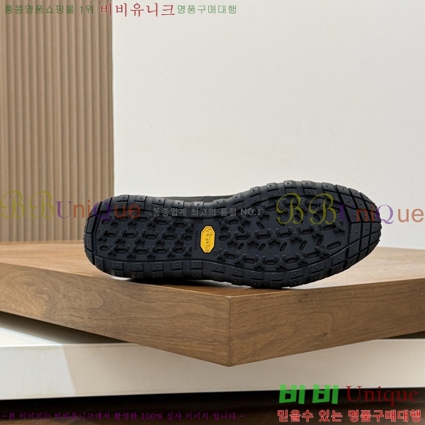 ���� ��**�� ����Ŀ�� M5970221-4
