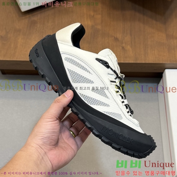 ���� ��**�� ����Ŀ�� M5970221-1