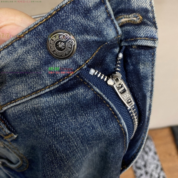 ���� ����� ���� ���� 37LT2673013-4