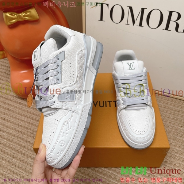 �������� ���̺��� Ʈ���̳� ����Ŀ�� LT2600691
