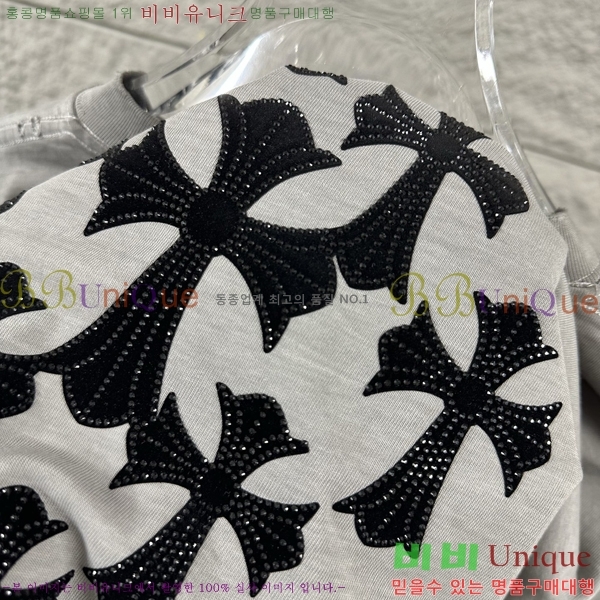 ���� ũ������ ������ ���� Ƽ���� 19CH26736-25