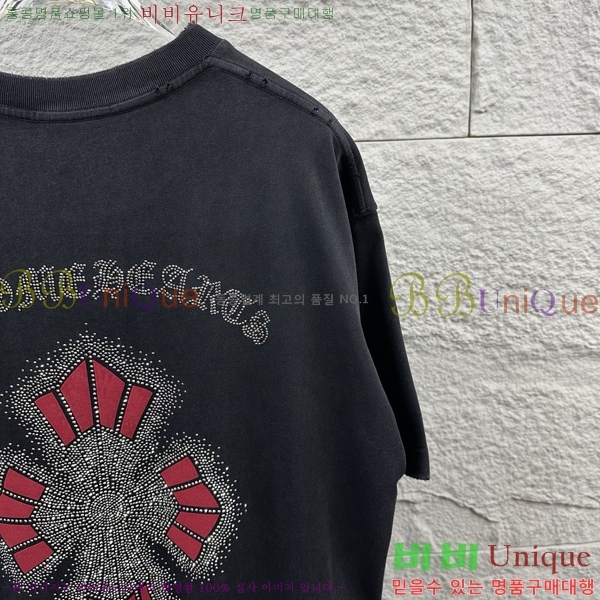 ���� ũ������ ������ ���� Ƽ���� 19CH26736-19
