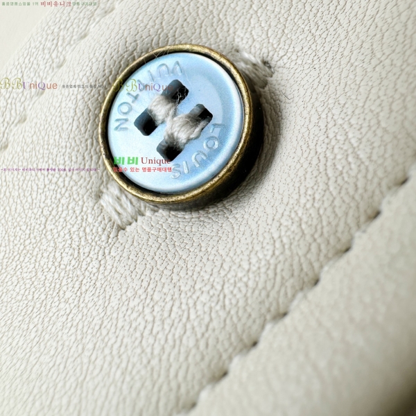 ���� ���̺��� ���� ���� 25LHT26303-4