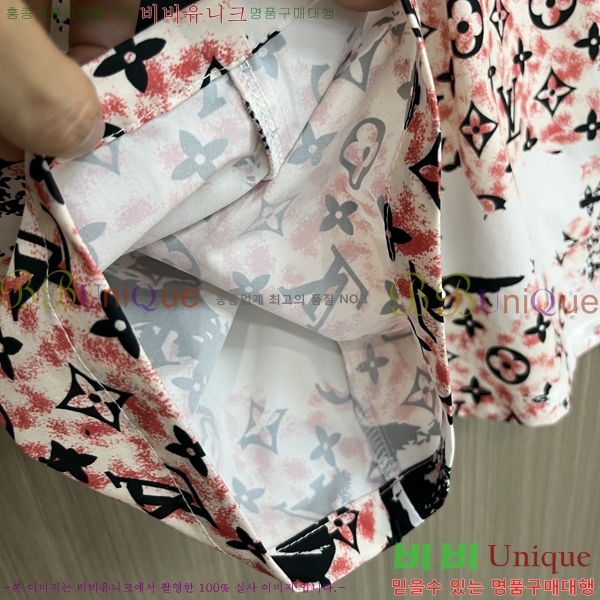 ���� ���̺��� �����Ϸ� ���� �ݹ��� �¾� 39LT267412-2