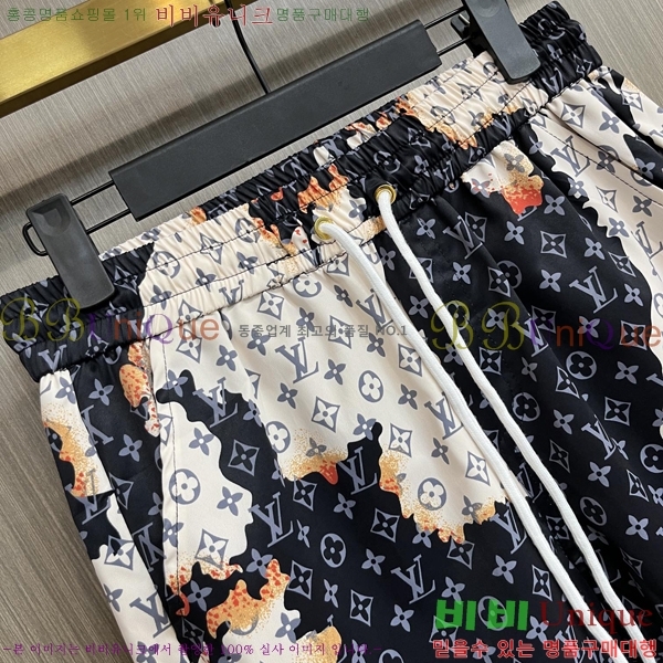 ���� ���̺��� �����Ϸ� ���� �ݹ��� �¾� 39LT267412-1