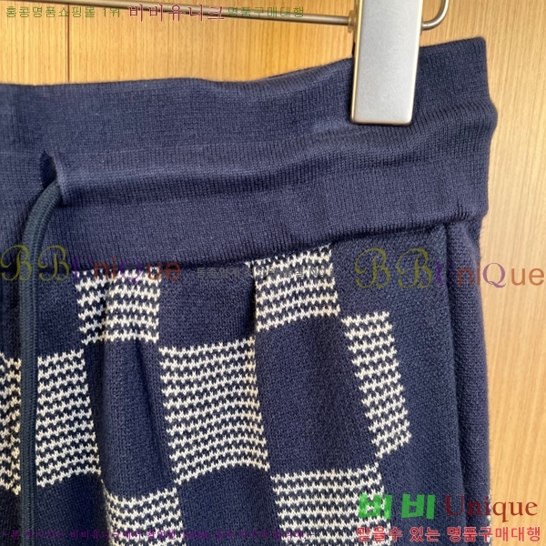 ���� ���̺��� �ݹ��� LV47803457-4