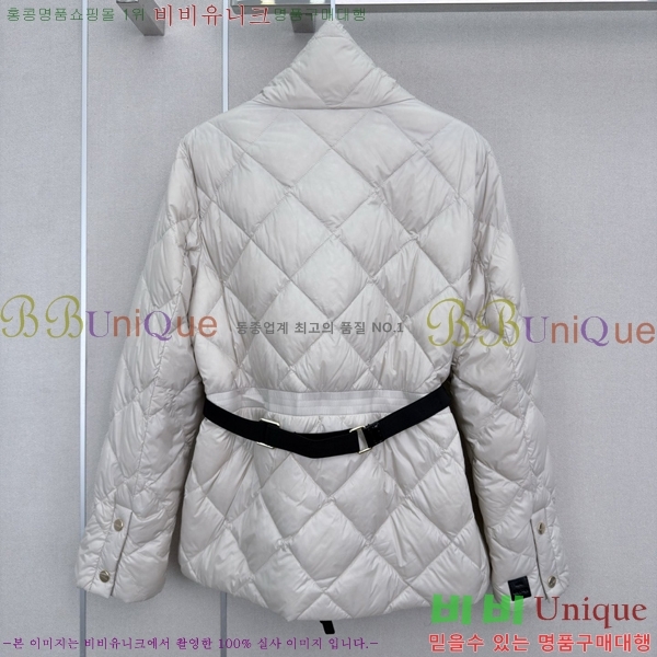 ���� ��**�� �ٿ� �е� MAX047402-1