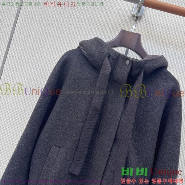 ���� ��**�� �ٿ� �е� MAX047402-25