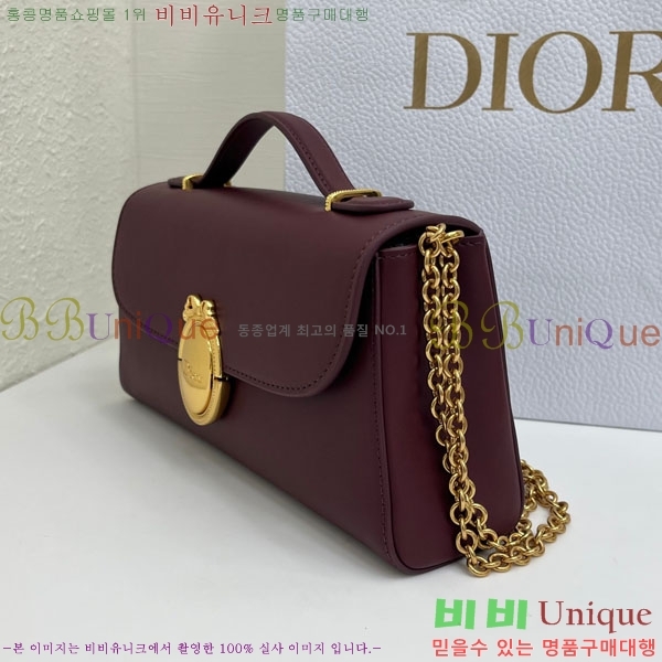 #��* �޴޸��� �Ŀ�ġ M3671-102