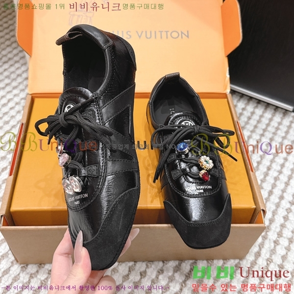 ���� ����*�� Sneakerina ����Ŀ�� 6LT205504