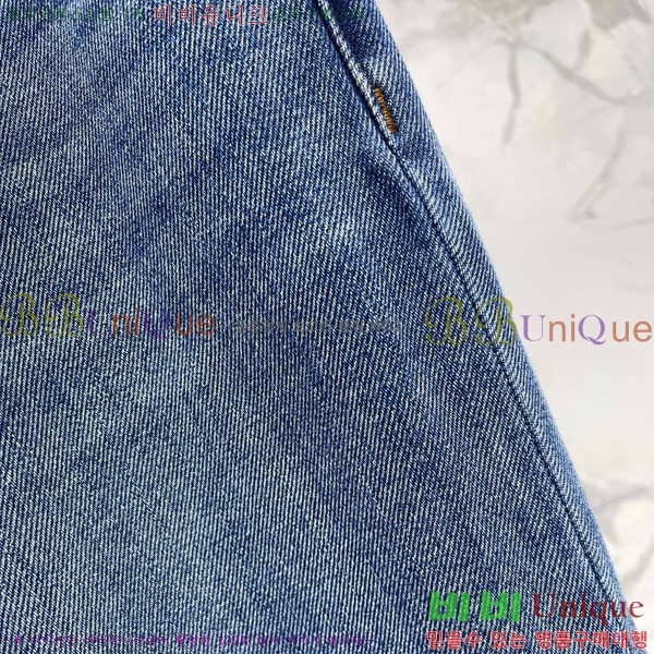 ���� ���ڷ� ��ġ�ڸ� ���� ���� BC4566788-1