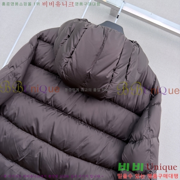 ���� ��**�� �ٿ� �е� MAX0469202-15